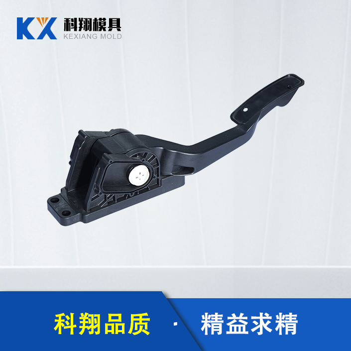 塑膠模具是什么？塑膠模具對(duì)比塑料模具有什么區(qū)別？